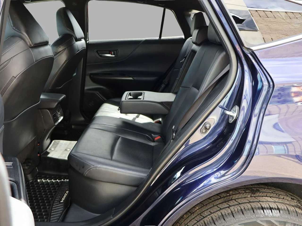 Toyota Venza, снимка 12 - Автомобили и джипове - 56723803