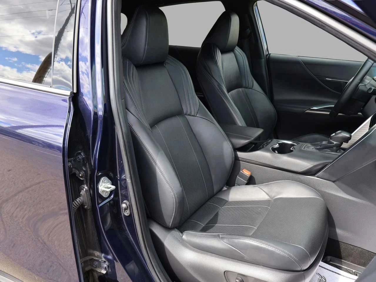 Toyota Venza, снимка 14 - Автомобили и джипове - 56723803