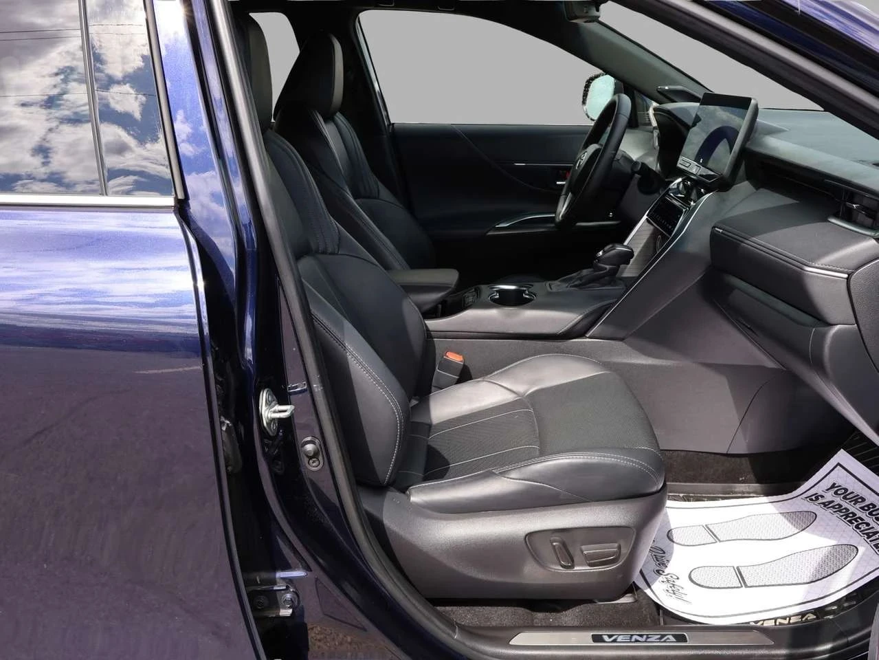 Toyota Venza, снимка 13 - Автомобили и джипове - 56723803