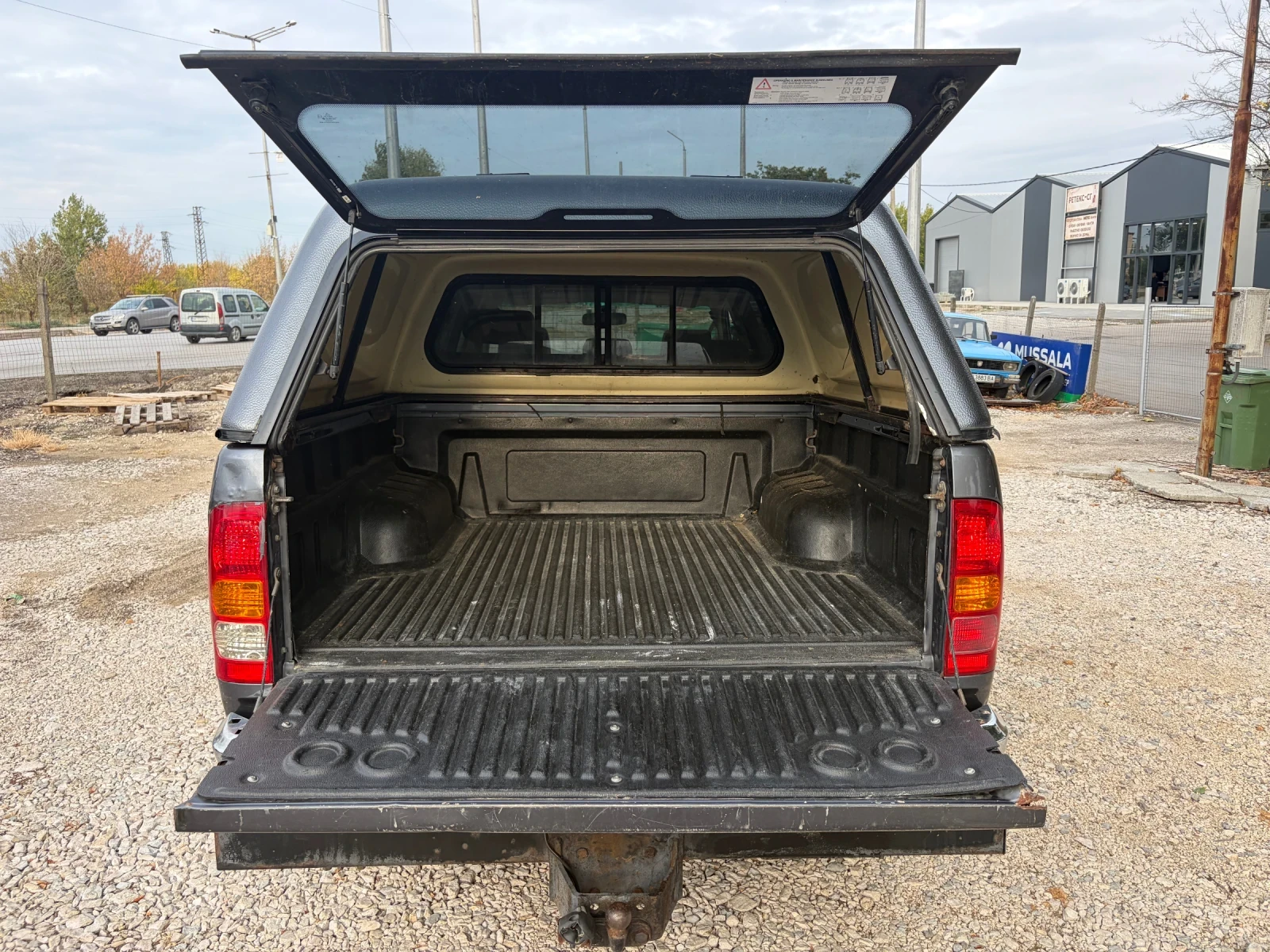 Toyota Hilux Нов Внос, снимка 10 - Автомобили и джипове - 56728033