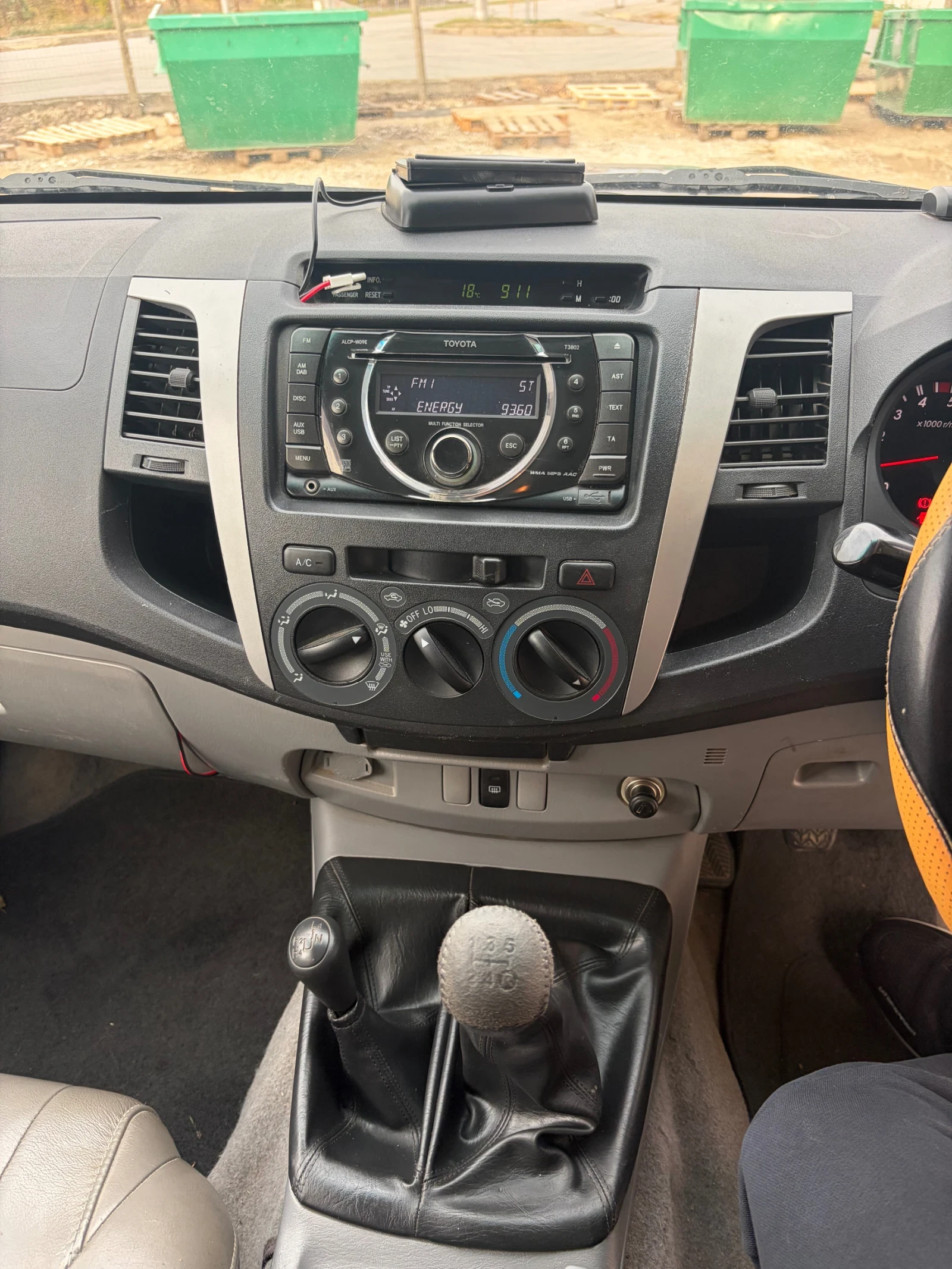 Toyota Hilux Нов Внос, снимка 9 - Автомобили и джипове - 56728033