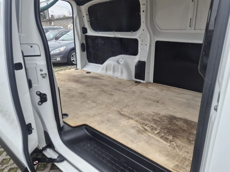 Opel Vivaro 2.0D-2022г-LONG, снимка 14 - Бусове и автобуси - 52702849