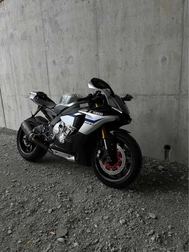 Yamaha YZF-R1 M / НАПЪЛНО ОБСЛУЖЕН/ ЦЕНА ДО БЪЛГАРИЯ , снимка 3 - Мотоциклети и мототехника - 55898482