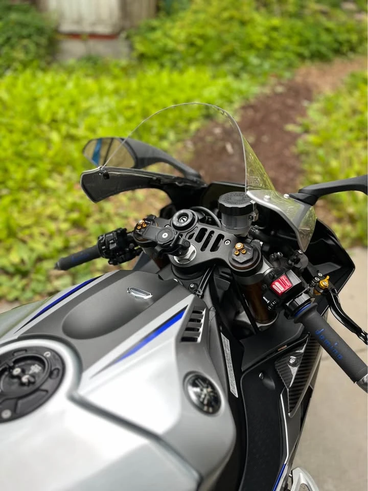 Yamaha YZF-R1 M / НАПЪЛНО ОБСЛУЖЕН/ ЦЕНА ДО БЪЛГАРИЯ , снимка 5 - Мотоциклети и мототехника - 55898482