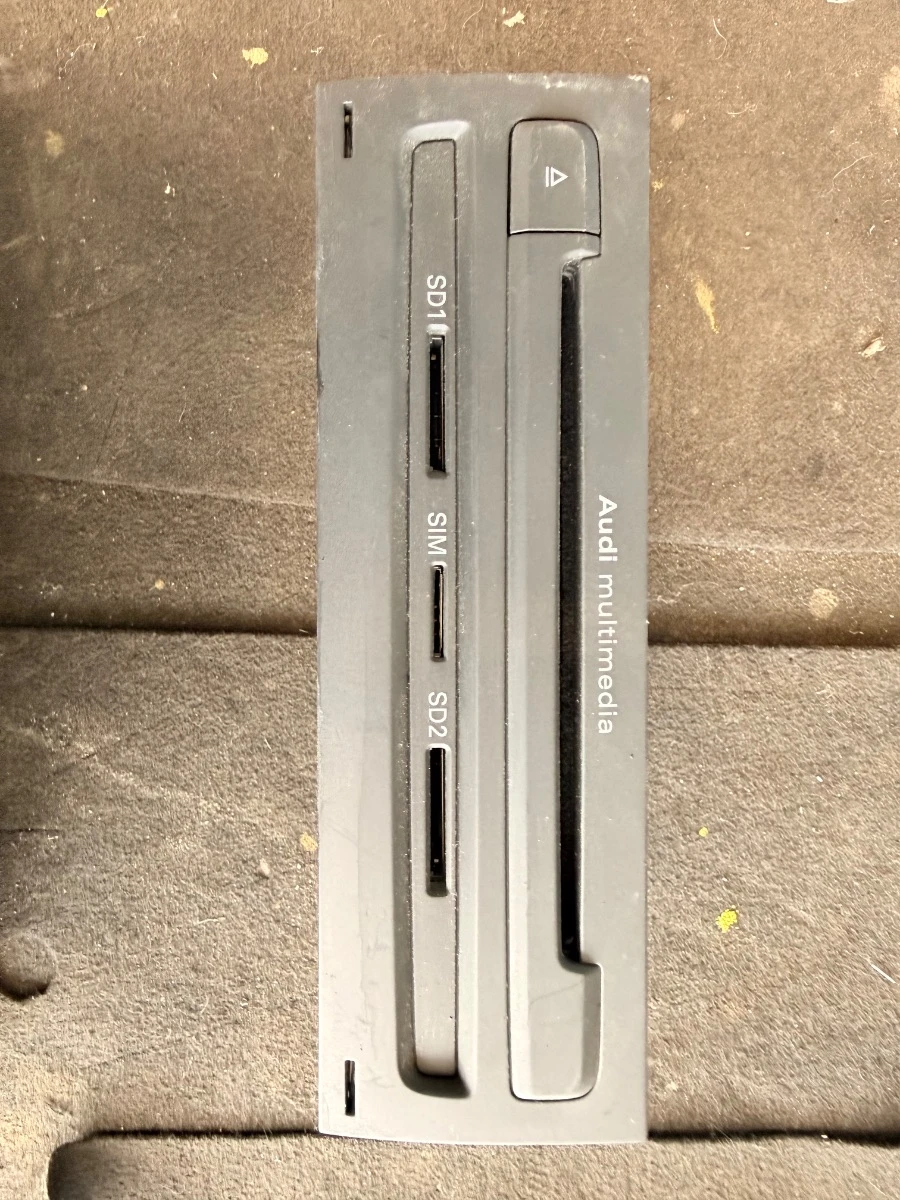 Медия MMI Навигация NAVI Мултимедия CD DVD Радио управление за Audi 4HO035670N 4