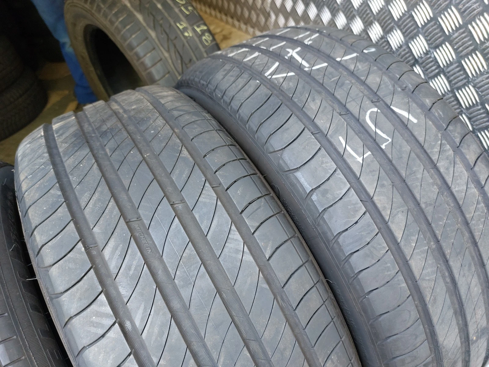 ���� 225/50R18 | Mobile.bg � ����������� 3