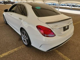 Mercedes-Benz C 300 * CARFAX * ОПЦИЯ ЗА ФИНАНСИРАНЕ, снимка 4