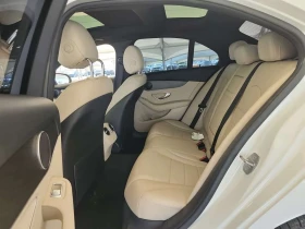 Mercedes-Benz C 300 * CARFAX * ОПЦИЯ ЗА ФИНАНСИРАНЕ, снимка 12