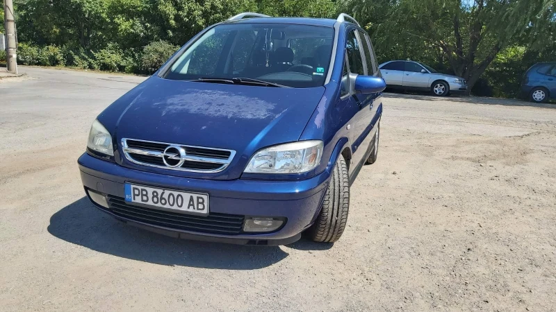 Opel Zafira, снимка 1 - Автомобили и джипове - 47521959