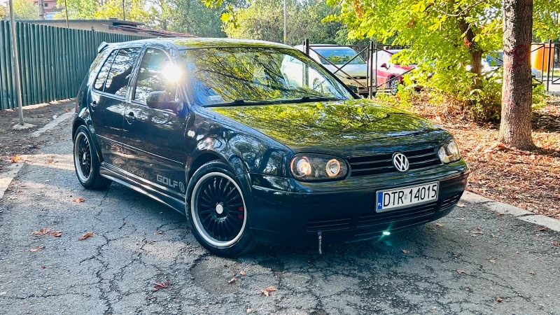 VW Golf, снимка 5 - Автомобили и джипове - 47725939