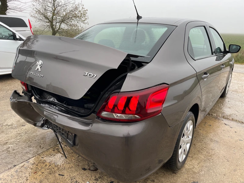 Peugeot 301 1.5 Blue HDI, снимка 6 - Автомобили и джипове - 48000247