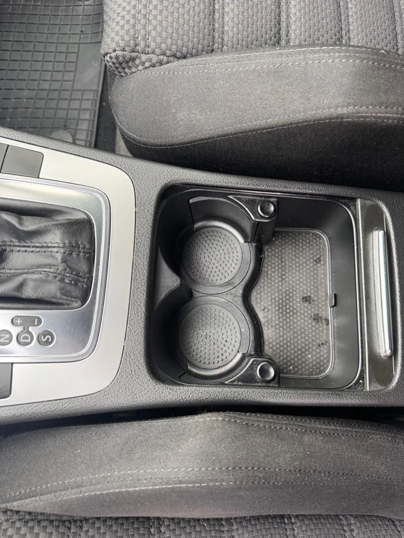 VW Passat, снимка 10 - Автомобили и джипове - 52378351