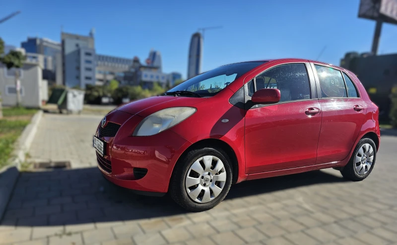 Toyota Yaris 69000 km., снимка 2 - Автомобили и джипове - 51972368