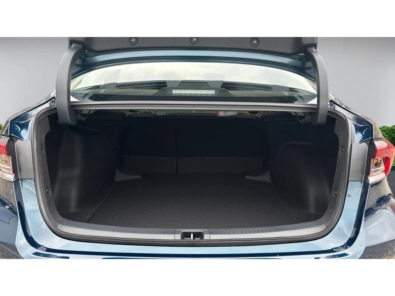 Toyota Corolla 1.5 БЕНЗИН 123кс 6МТ, Месечна вноска от 115  , снимка 10 - Автомобили и джипове - 53462890