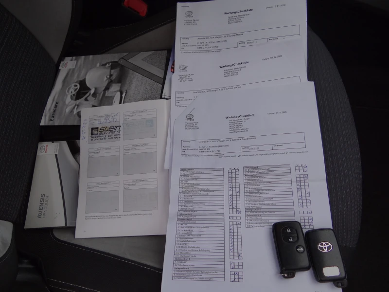 Toyota Avensis 1.8i - 147k.c. /Navi/Camera/Keyless/Led/Euro-6/, снимка 14 - Автомобили и джипове - 53595852