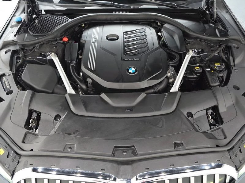BMW 740 740Li xDrive Design Pure Excellence| 326к.с.| ВКЛ., снимка 6 - Автомобили и джипове - 55442033