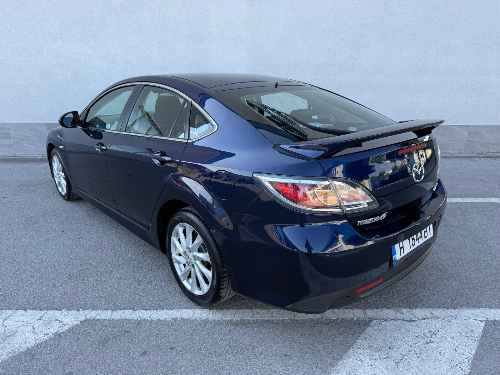 Mazda 6 2.2D - изображение 4