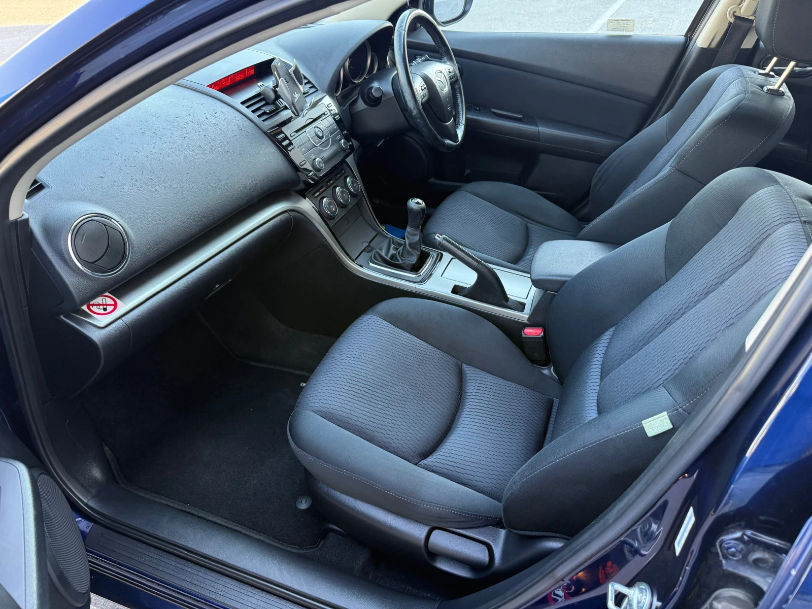 Mazda 6 2.2D - изображение 10