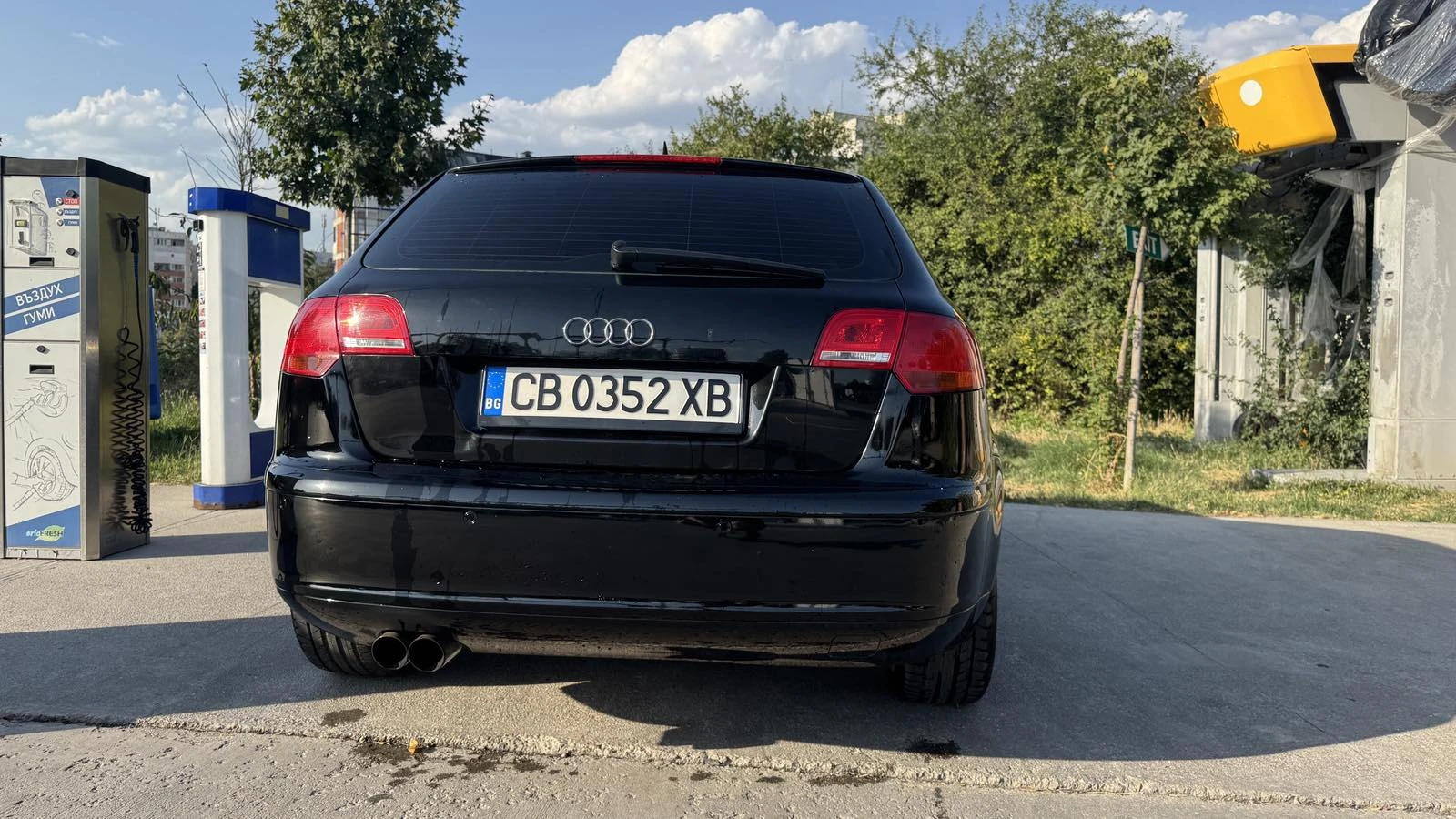 Audi A3 2.0 TFSI quattro 244 кс. Гаражен! Напълно Обслужен - изображение 4