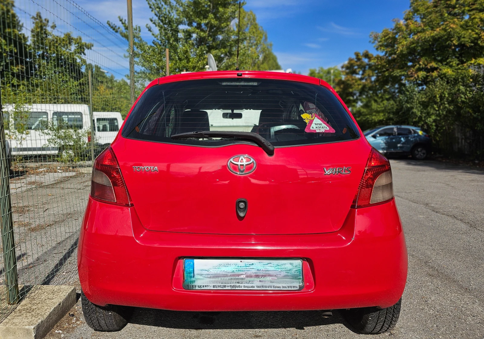 Toyota Yaris 69000 km. - изображение 3