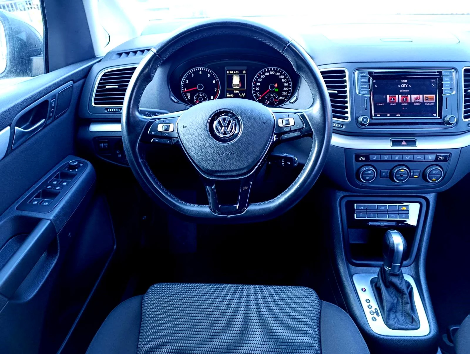 VW Sharan 1.4 DSG 6+ 1 ����� | Mobile.bg � ����������� 14