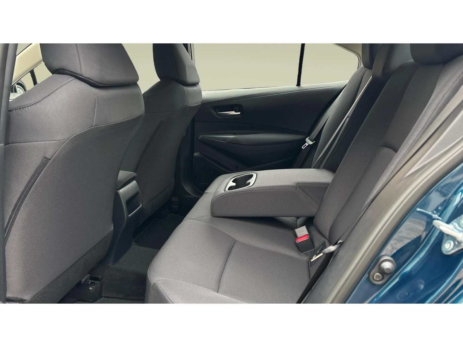 Toyota Corolla 1.5 ������ 123�� 6��, ������� ������ �� 115   | Mobile.bg � ����������� 11