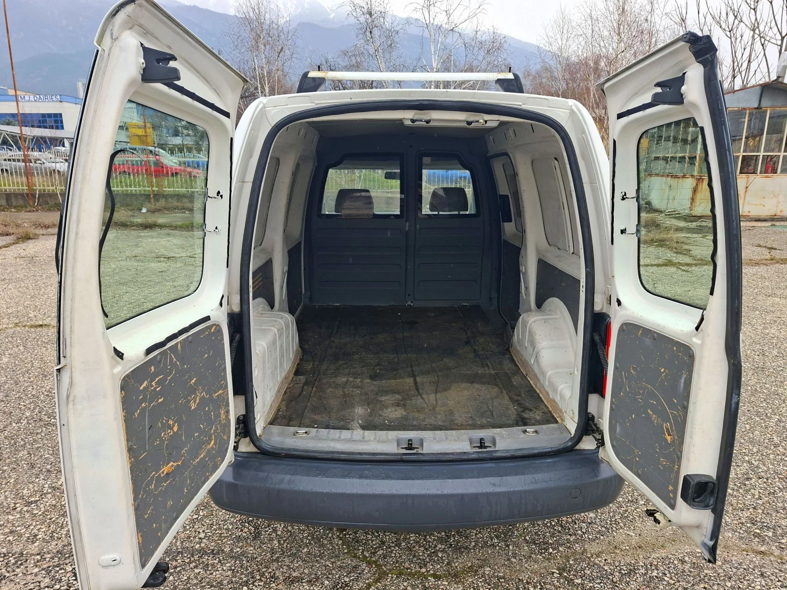 VW Caddy MAXI / KLIMA, снимка 10 - Автомобили и джипове - 53720612