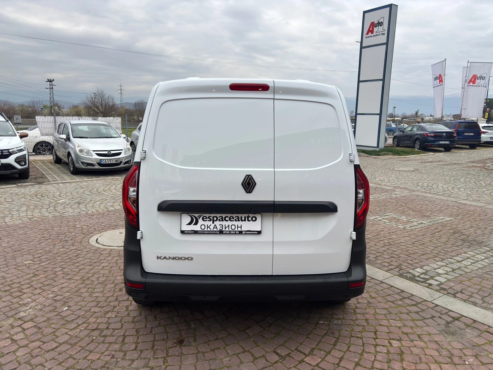 Renault Kangoo 1, 5 dCi 95 hp BVM6, снимка 8 - Автомобили и джипове - 53904751