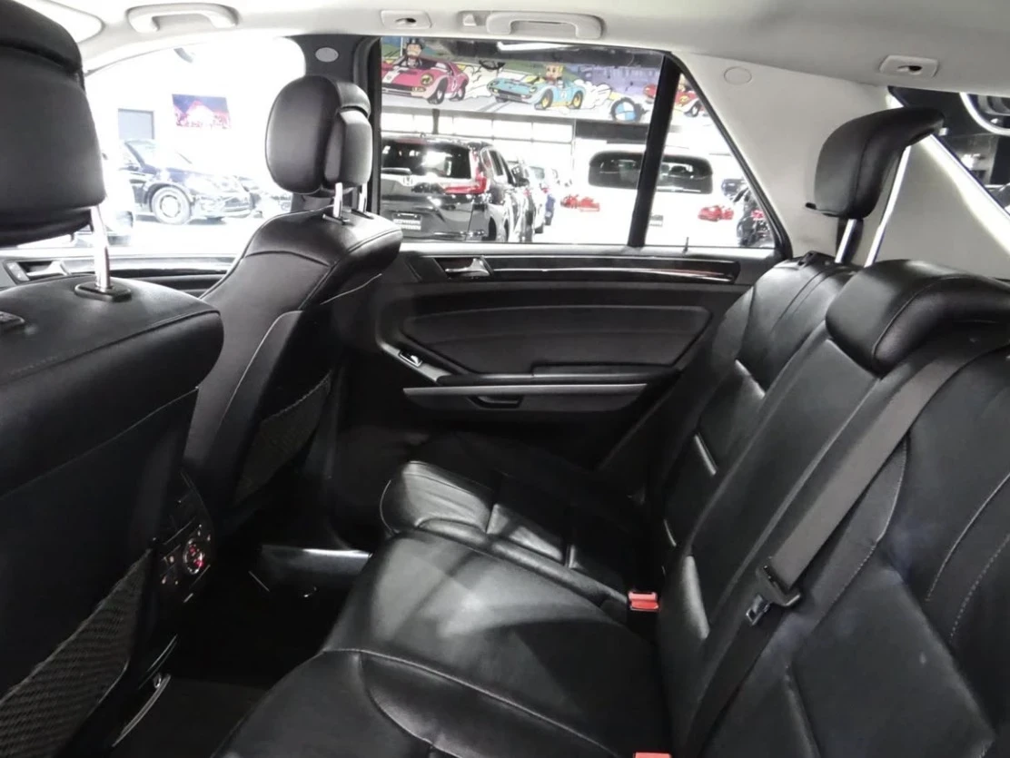 Mercedes-Benz ML 550 AMG * ��������� * ������ * ������� ����� * Carfax  | Mobile.bg � ����������� 12