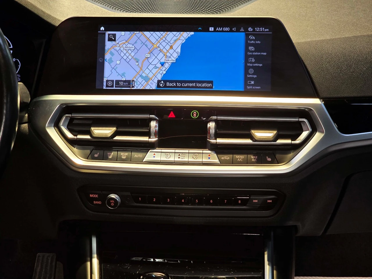 BMW 330 e xDrive Hybrid Plug-in AWD, снимка 13 - Автомобили и джипове - 54260561