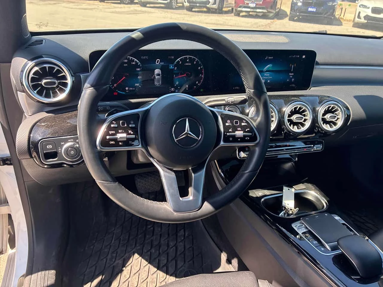 Mercedes-Benz A 250 * CARFAX * ��� ������������ ������ | Mobile.bg � ����������� 13