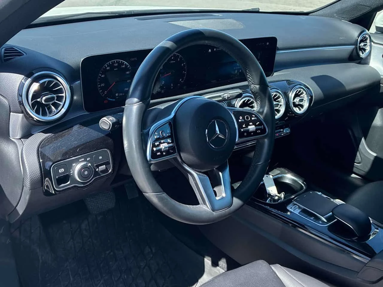 Mercedes-Benz A 250 * CARFAX * ��� ������������ ������ | Mobile.bg � ����������� 5