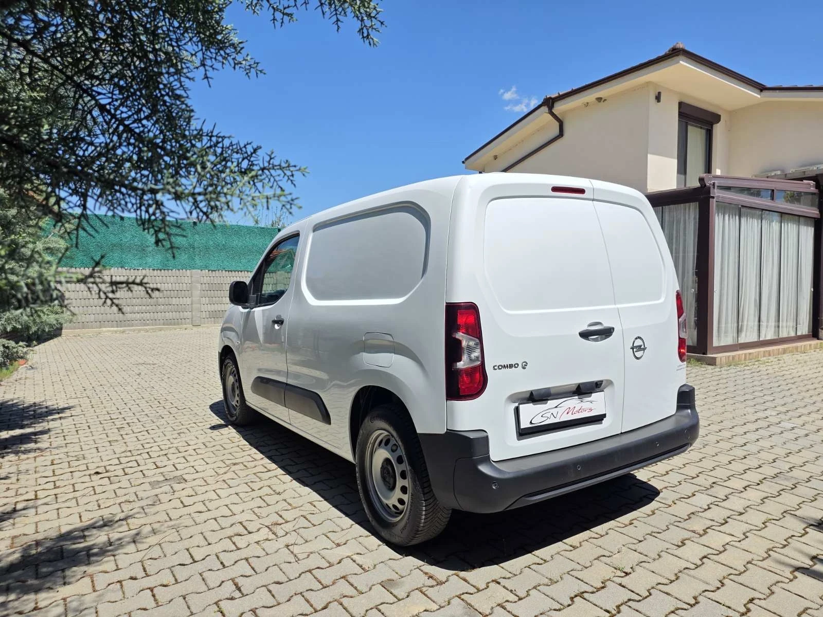 Opel Combo Electric 50kW, снимка 5 - Автомобили и джипове - 54320616