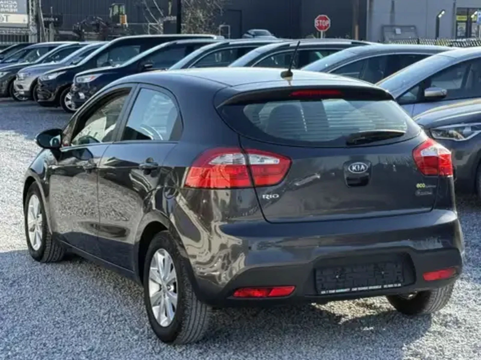 Kia Rio 1, 4дизел, снимка 12 - Автомобили и джипове - 54359154