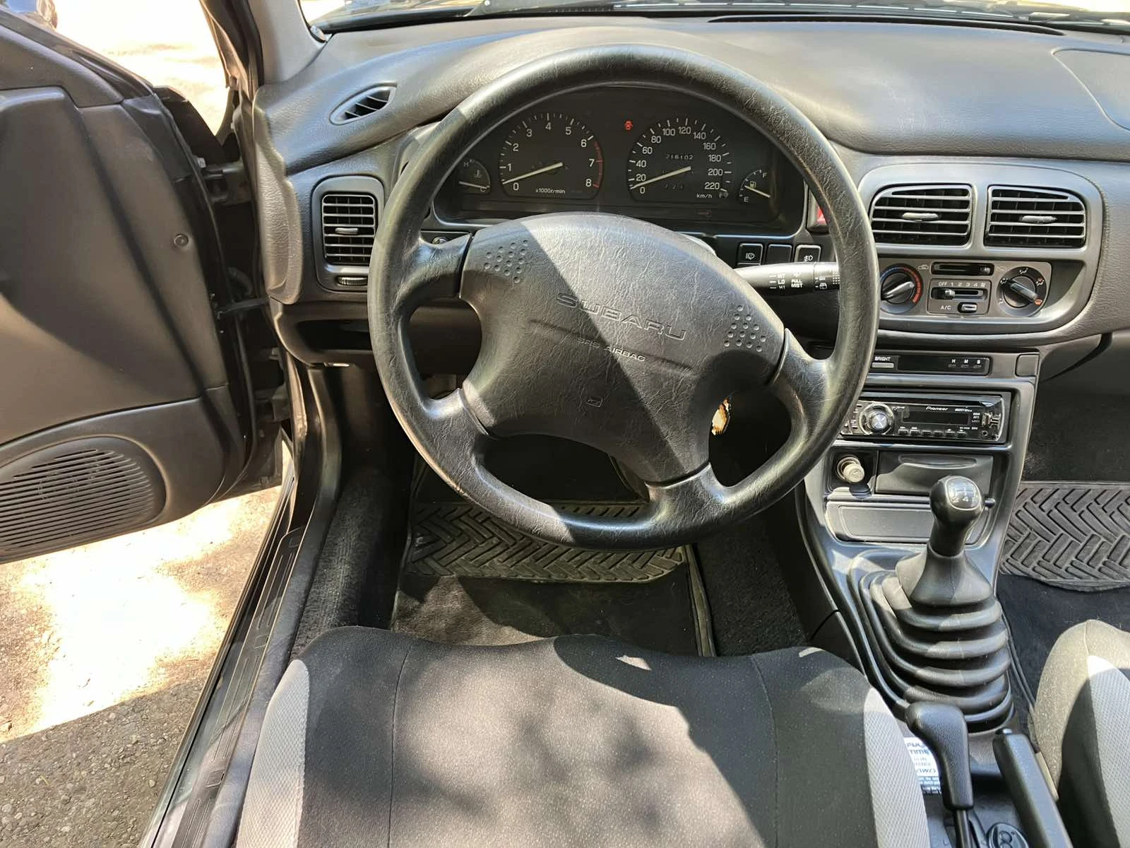 Subaru Impreza Spec C, снимка 10 - Автомобили и джипове - 54466278