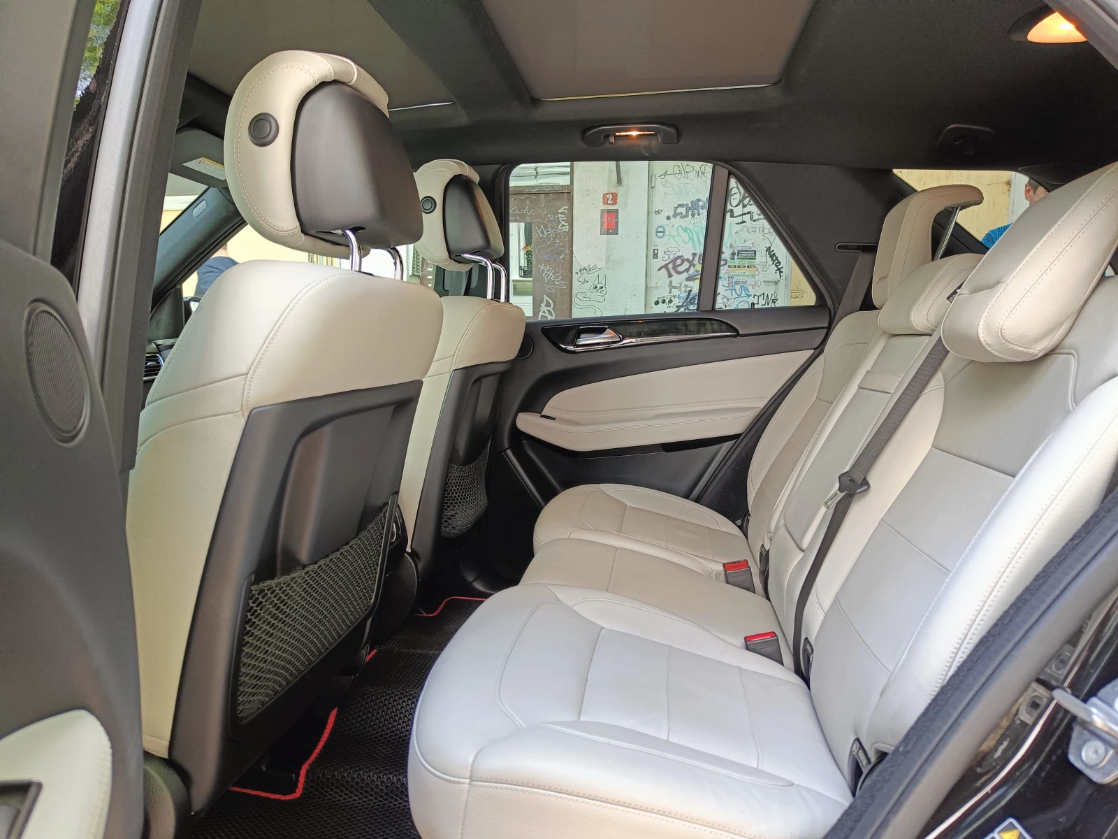 Mercedes-Benz CLE 400E 4matic, снимка 9 - Автомобили и джипове - 54831782