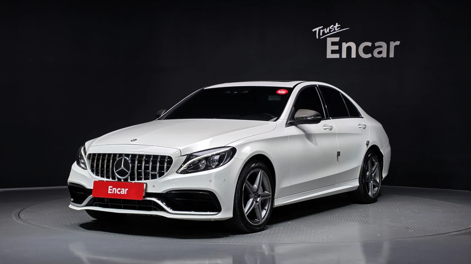 Mercedes-Benz C 200 EXCLUSIVE* AMG PK* HUD* BURMASTER* KEYLESS* КРАЙНА