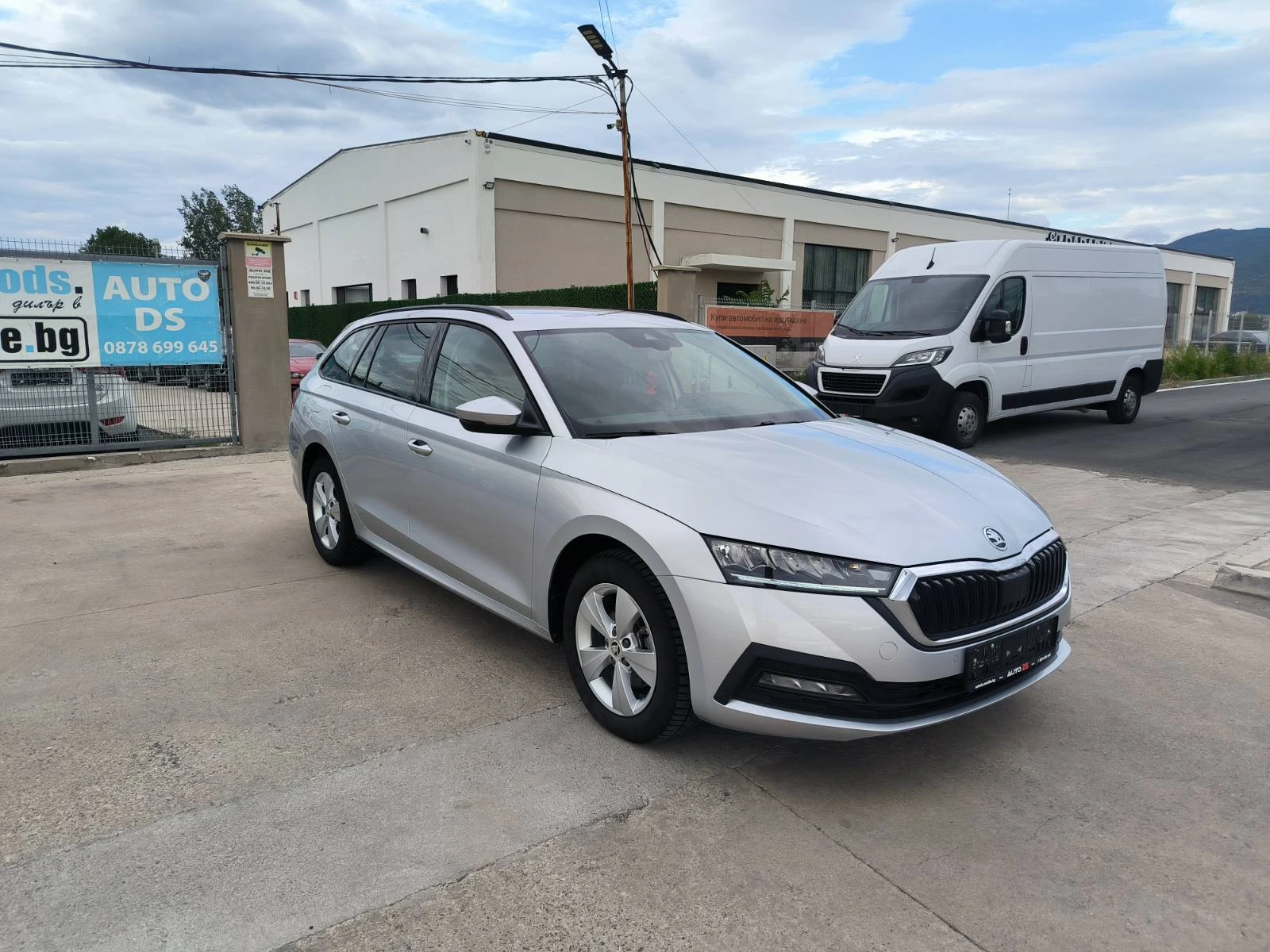 Skoda Octavia 2.0d-Navi-Automat-Euro-6D-108600km, снимка 3 - Автомобили и джипове - 55375000