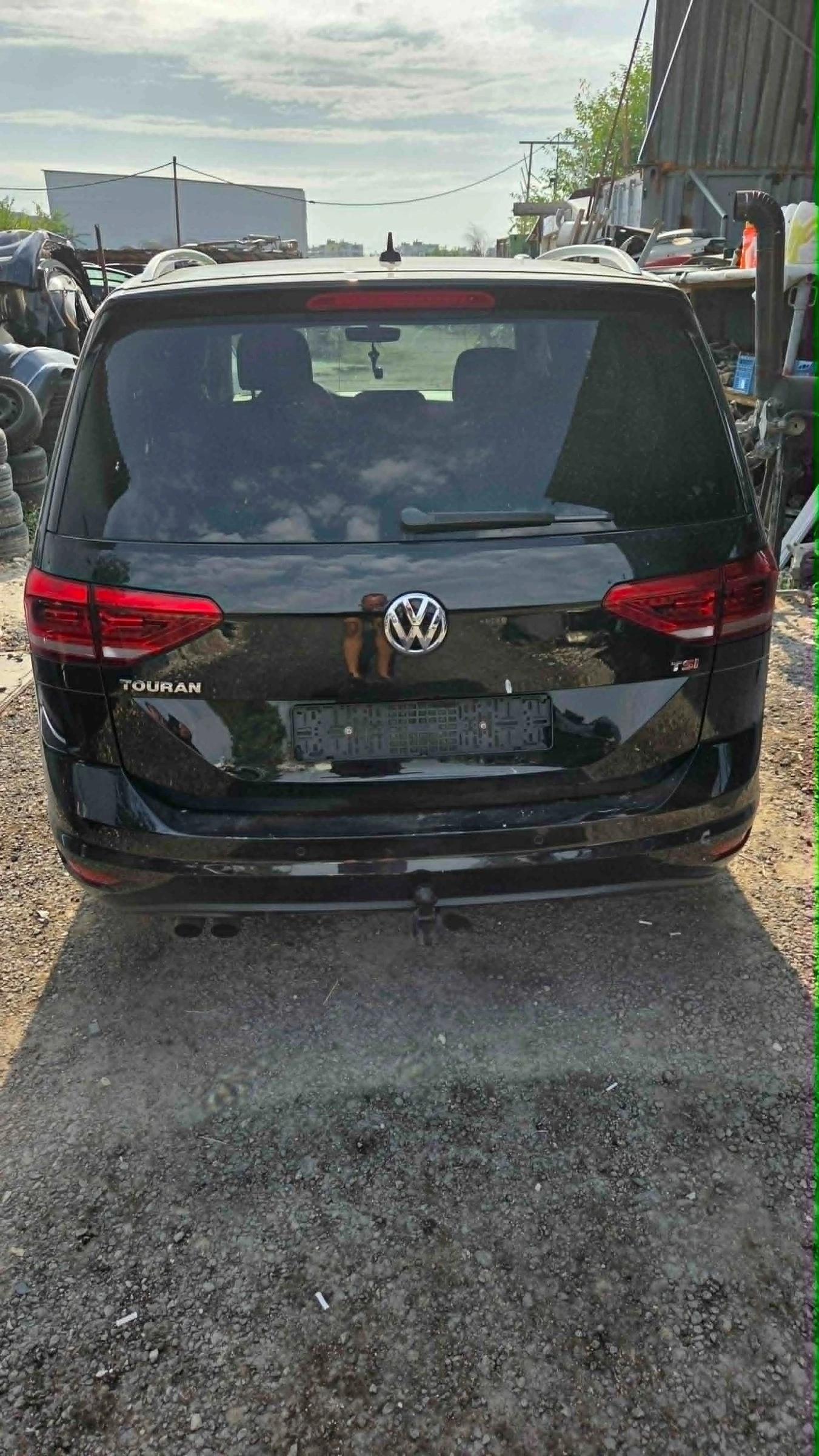 VW Touran 1.4 tsi, снимка 4 - Автомобили и джипове - 55881828