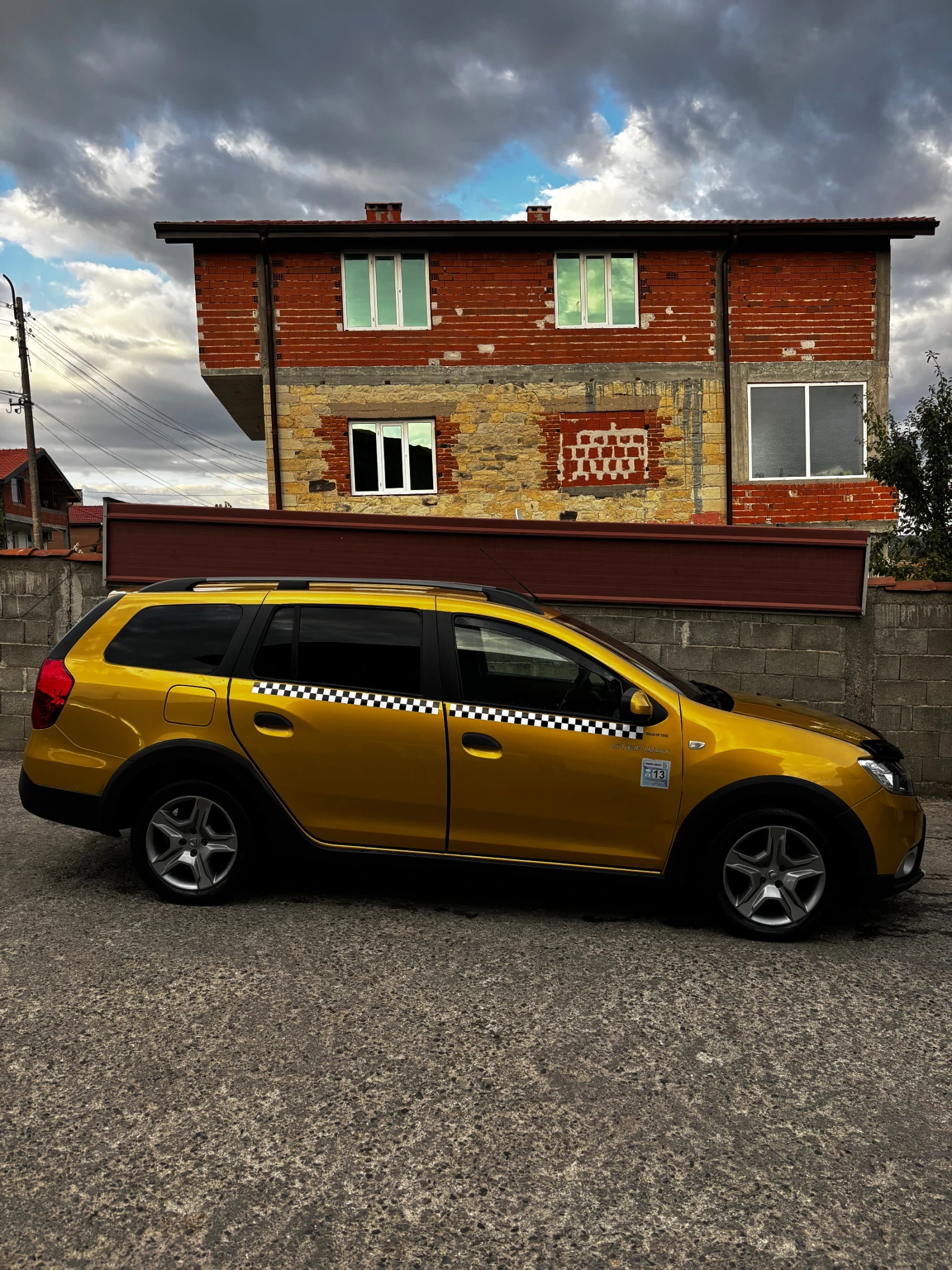 Dacia Logan stepway, снимка 4 - Автомобили и джипове - 56708861