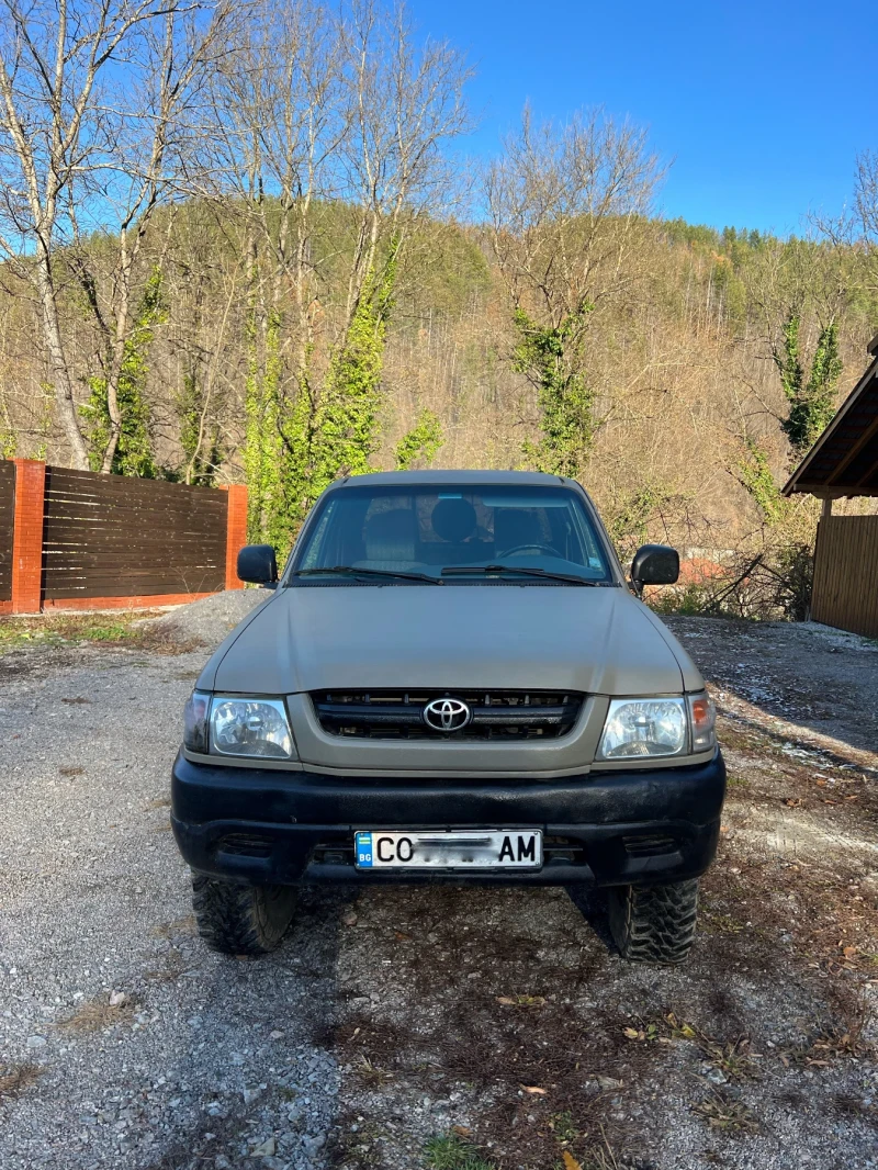 Toyota Hilux, снимка 3 - Автомобили и джипове - 48091672