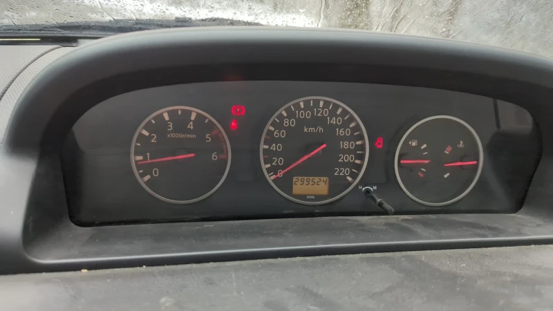 Nissan X-trail, снимка 7 - Автомобили и джипове - 48688288