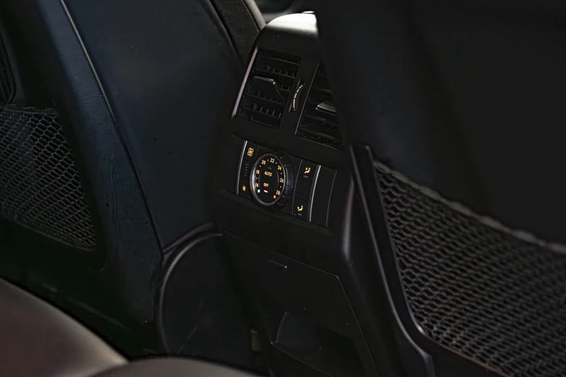 Mercedes-Benz GLE 63 S AMG 4Matic/Bang&Olufsen/Обдухване/Side Assist/Sport+ , снимка 10 - Автомобили и джипове - 50339775