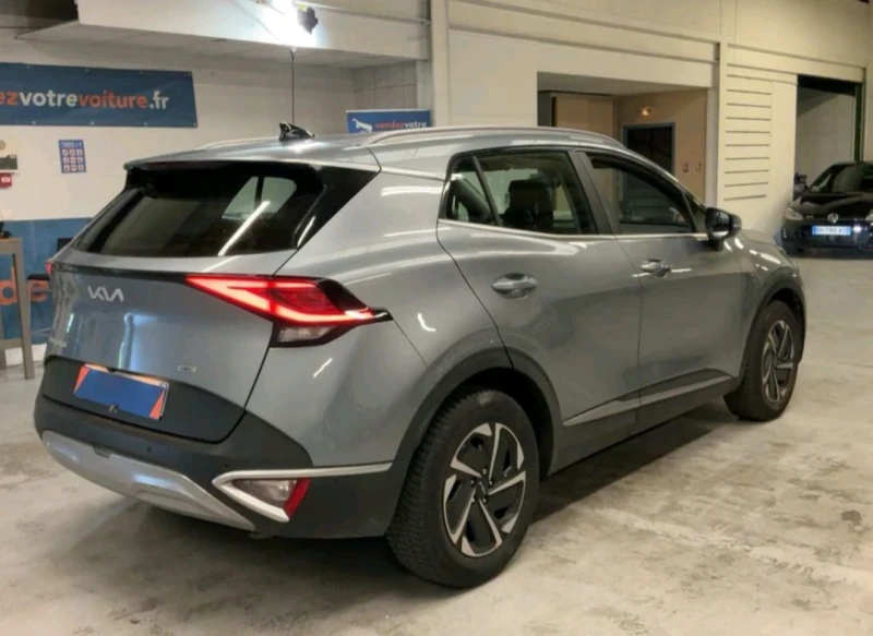 Kia Sportage, снимка 4 - Автомобили и джипове - 52323608