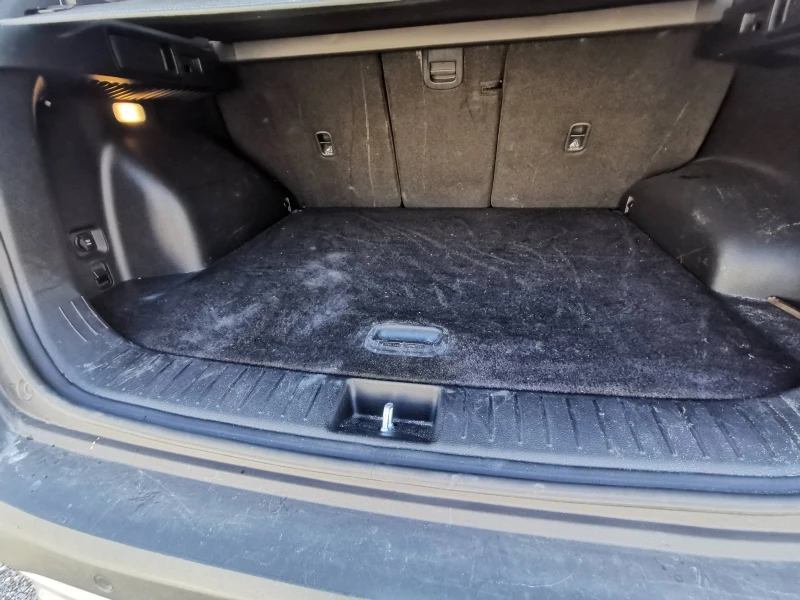 Kia Sportage, снимка 12 - Автомобили и джипове - 52323608