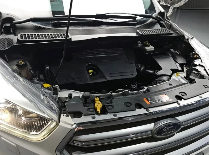 Ford Kuga 2.0 TDCI - изображение 6