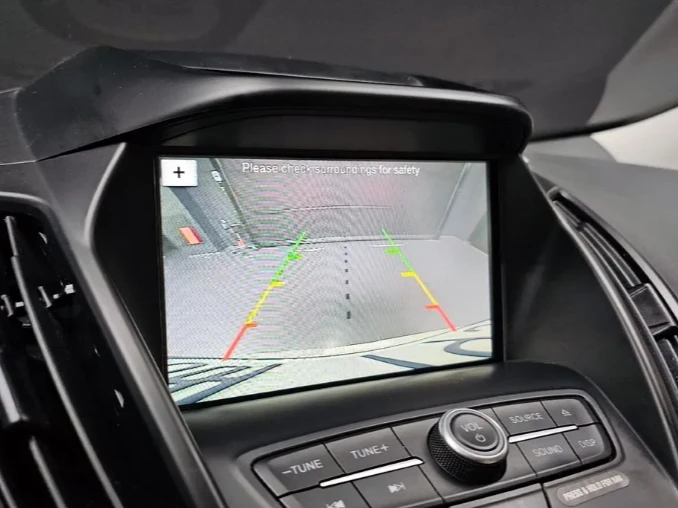 Ford Kuga 2.0 TDCI, снимка 13 - Автомобили и джипове - 52751190