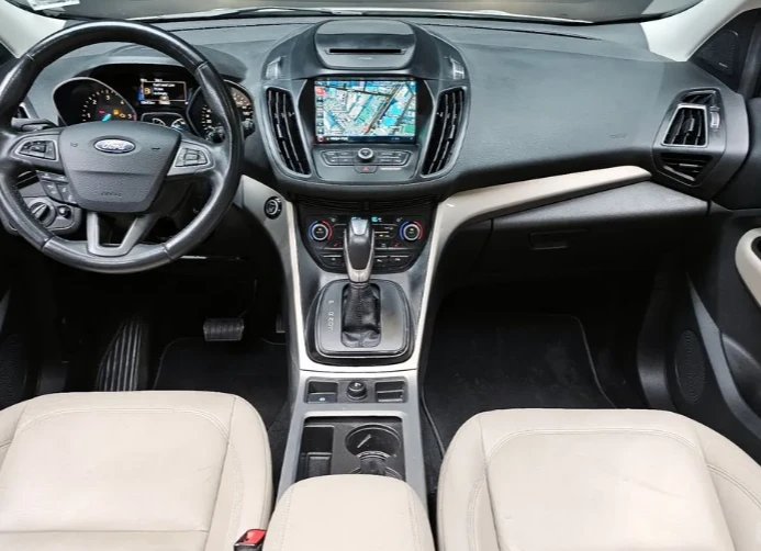 Ford Kuga 2.0 TDCI - изображение 7