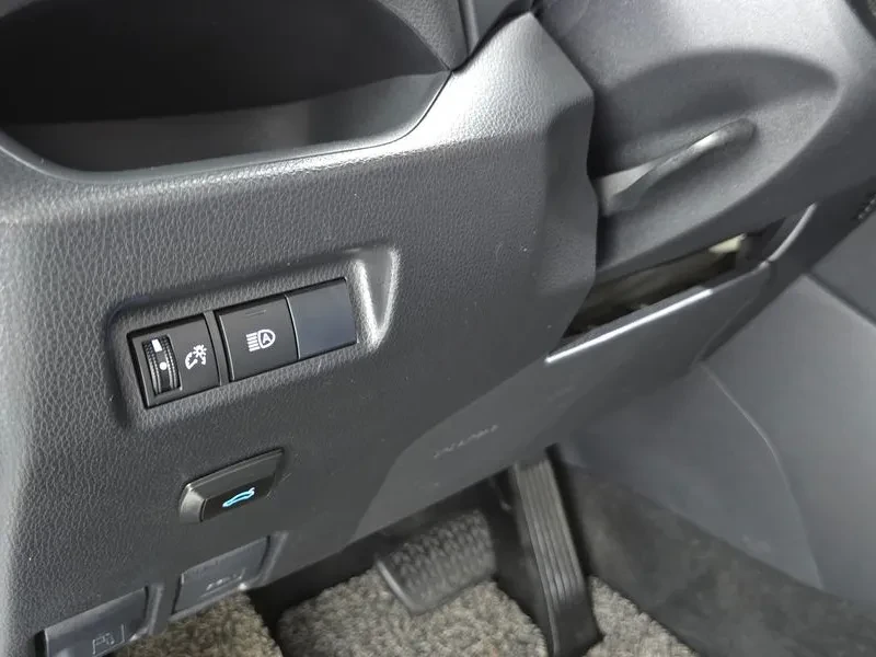 Toyota Rav4 2.5 2Wd, снимка 15 - Автомобили и джипове - 55748452