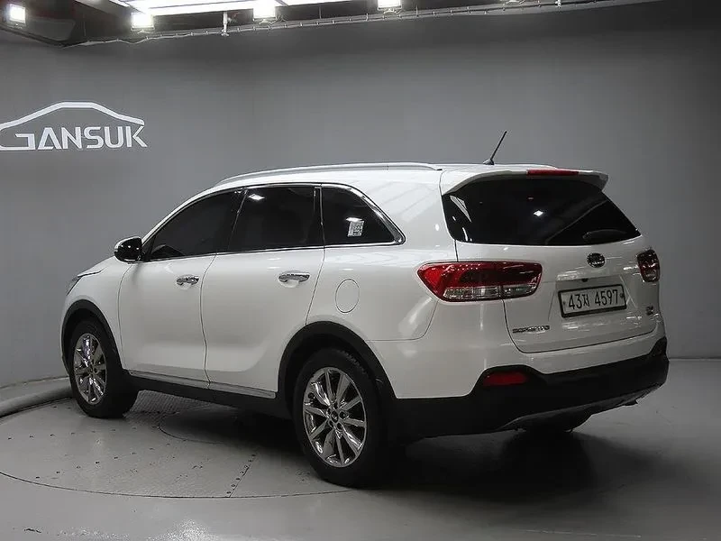 Kia Sorento 2.2 CRDI 4WD - ���� 30% ����� | Mobile.bg � ����������� 3